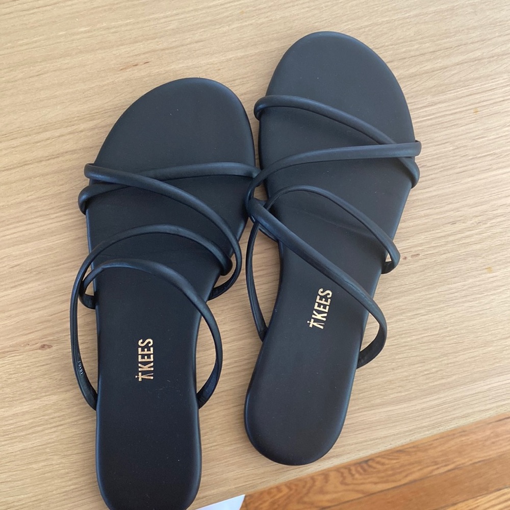 Tkees sandals